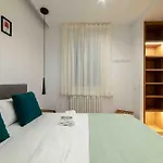 Piso Moderno En Barrio De Salamanca 2 Hab 2 Bano